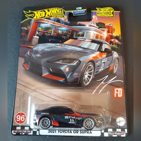 Premium Hotwheels Complete Set of 5 - Picture 2 of 8